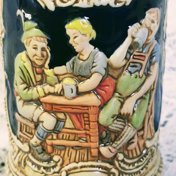 VINTAGE COLLECTIBLE CERAMARTE GERMAN BEER STEIN TAVERN SCENE - Picture 9 of 15